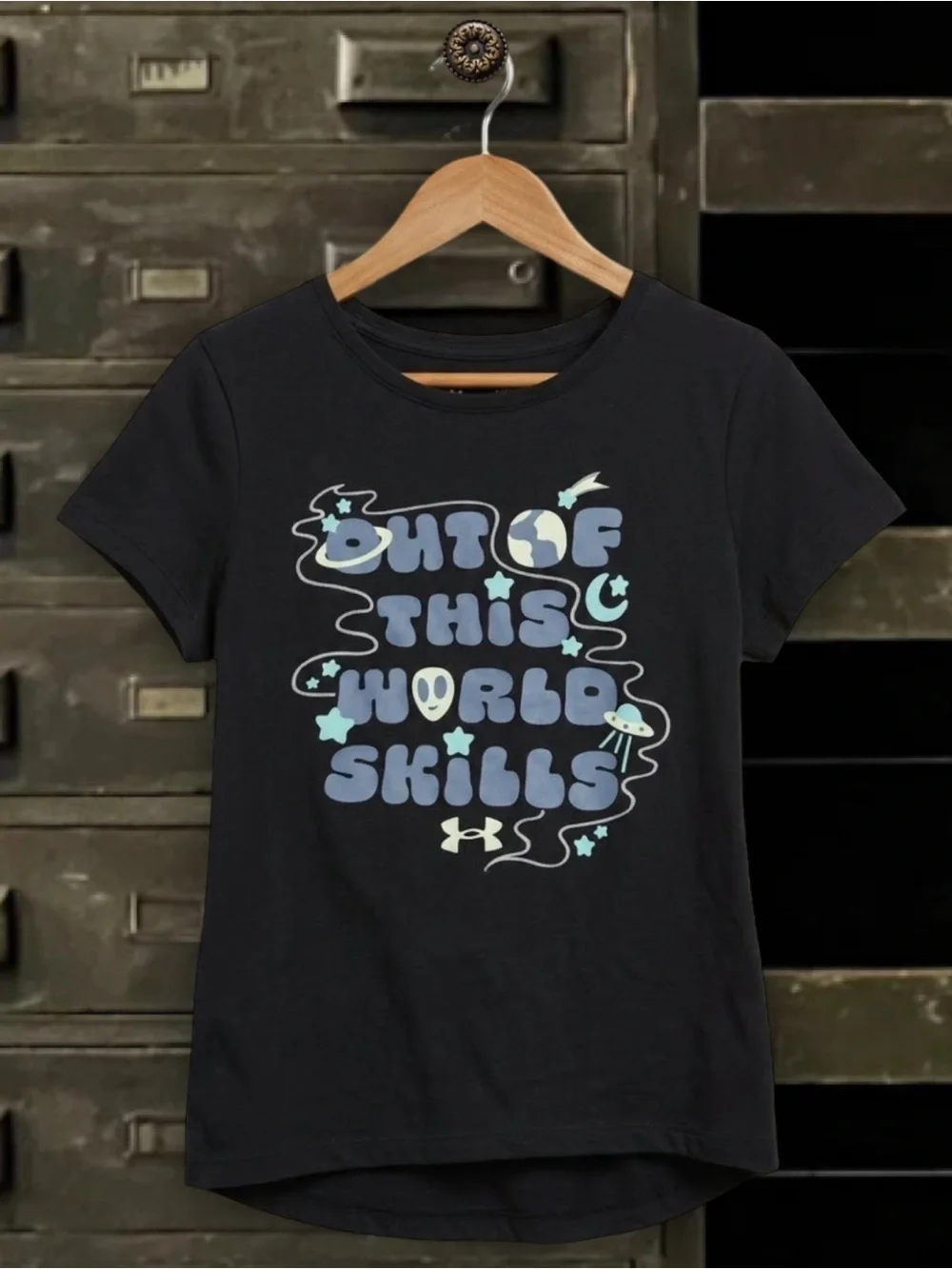 UNDER ARMOUR • Glow In The Dark Out Of This World Skills Tee
